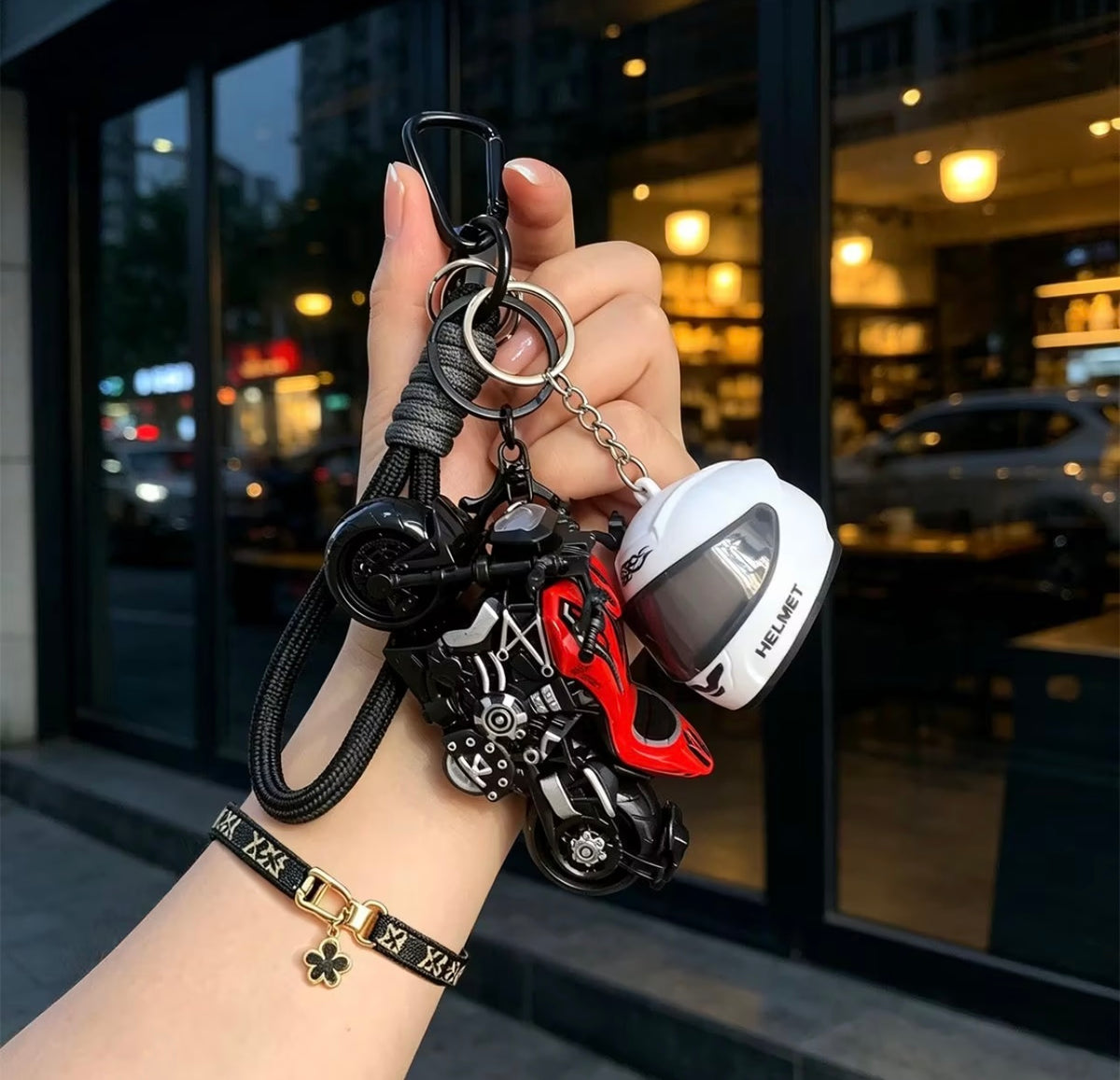 Creative Motorcycle Model Keychain with Light-Up Helmet, Personalized Key Ring 🏍️