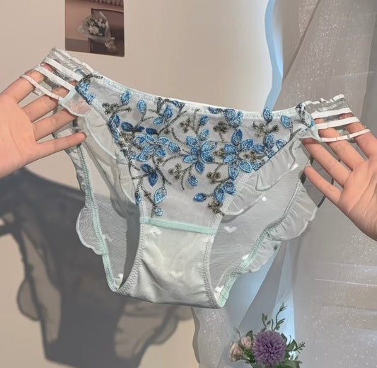 Japanese-style Embroidered Sweet Underwear for Women