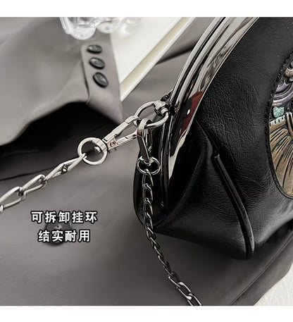 Vintage Clasp Shell-Shaped Crossbody Shoulder
Bag, Versatile