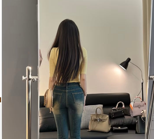 Women's 2026  Fall Elastic High-Waisted Designer
Patchwork Studded American-Style Flare Jeans for Petite Figures 👖