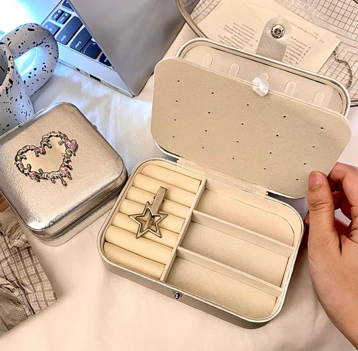 Luxury Heart-shaped Jewelry Box - Large Capacity Portable Storage Case Accessories