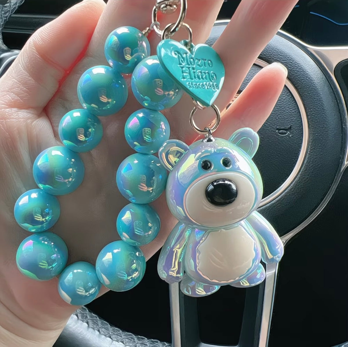 Iridescent Bear Keychain - Colorful Beaded Chain Pendant cute 🐻‍❄️