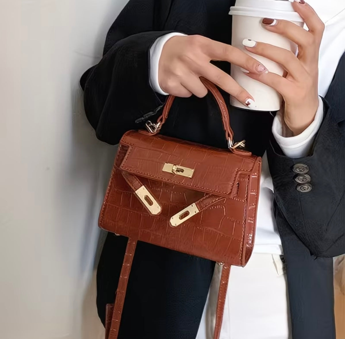 Crossbody Bag - Versatile Small Square Shoulder Bag, French-style Premium Genuine Leather Light Luxury Vintage Women's Handbag