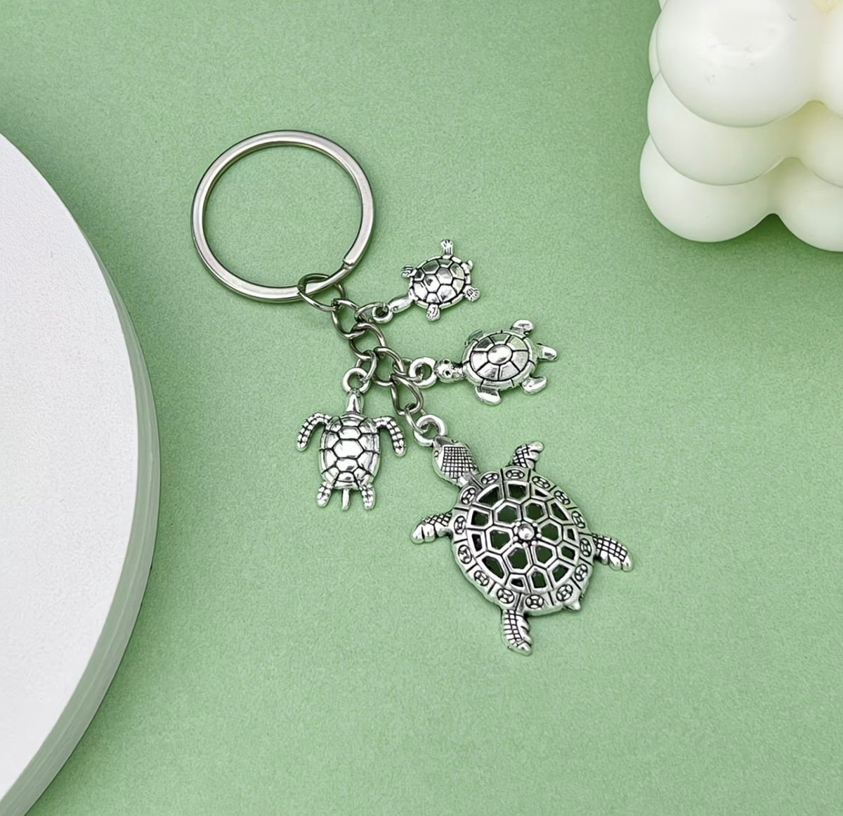 Creative Alloy Ocean Turtle Pendant Keychain 🐢