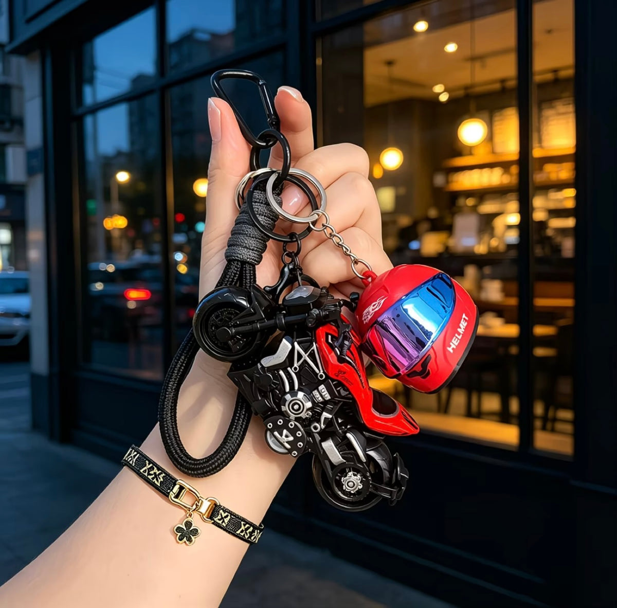 Creative Motorcycle Model Keychain with Light-Up Helmet, Personalized Key Ring 🏍️