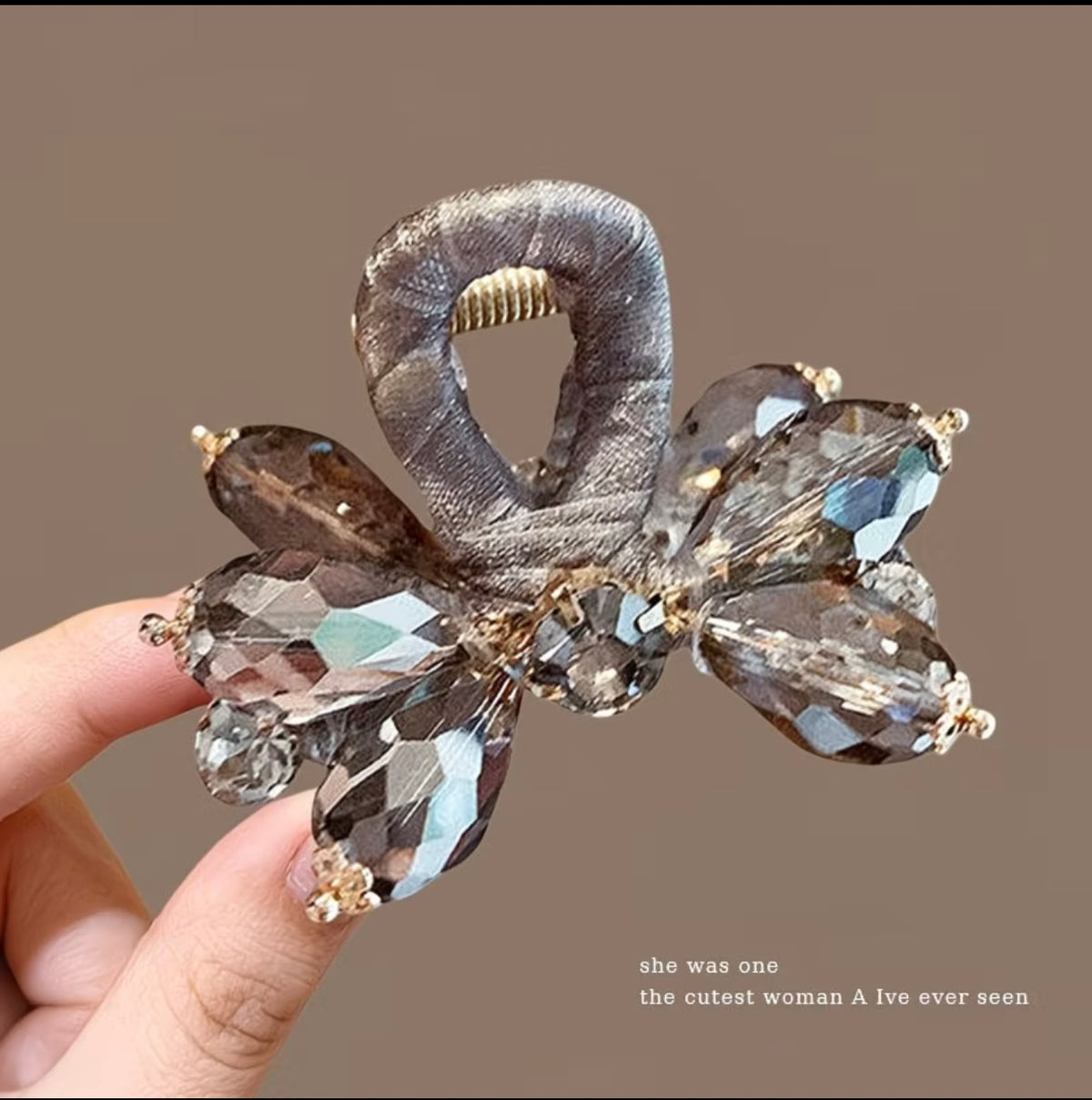Luxury Pink Crystal Hair Clip for Women- Elegant Look, Suitable for Thin Hair, Half-Up Hairstyle Back of Head Hair Accessory 🦋