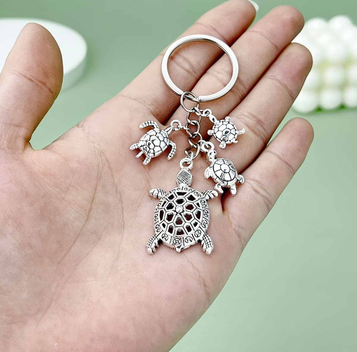 Creative Alloy Ocean Turtle Pendant Keychain 🐢