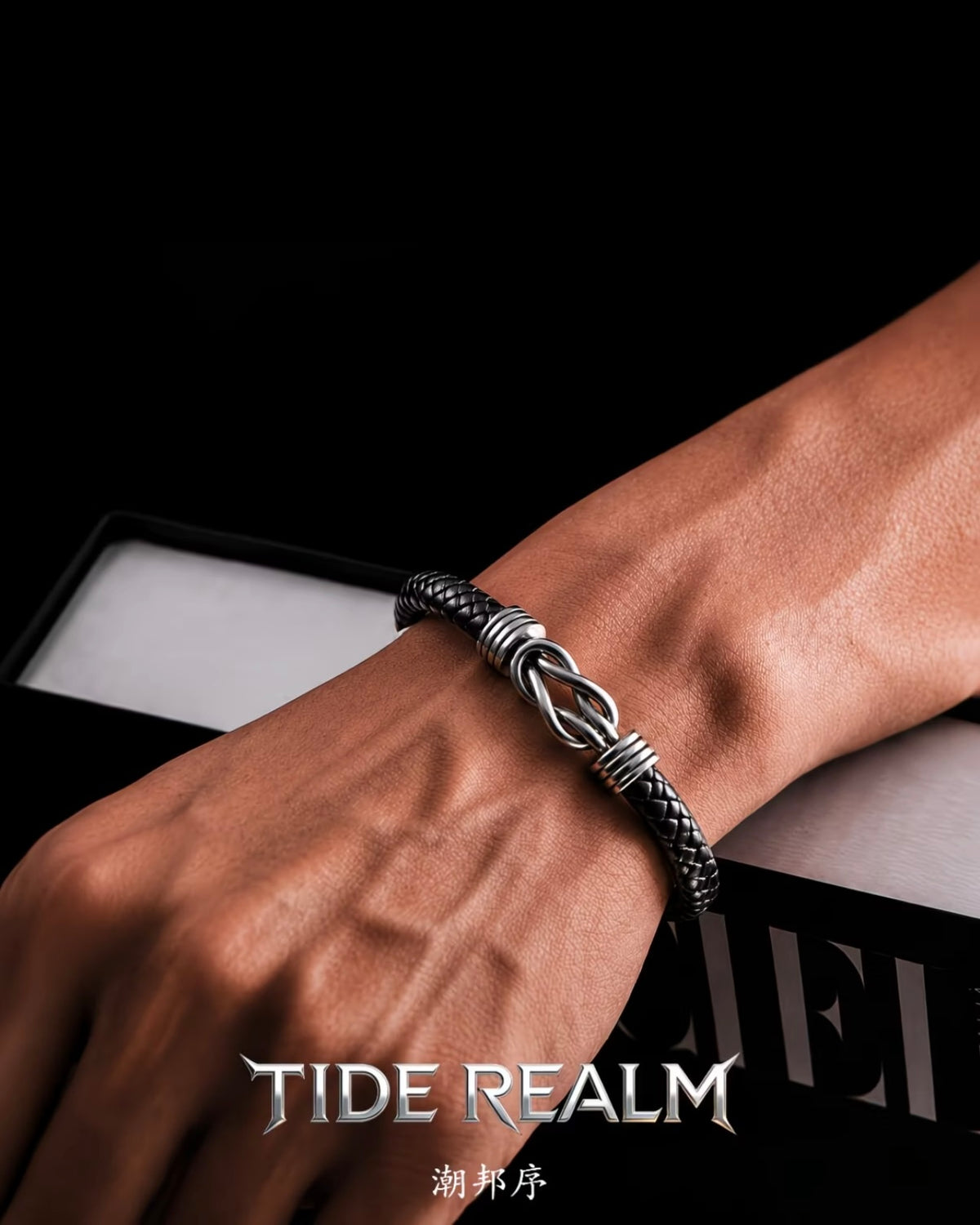 ChaoBang Punk Retro Bracelet for Men, Hip-Hop Style Leather Wristband with Magnetic Clasp