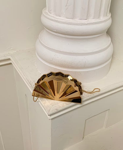 New European Cross-border Style Unique Fan-shaped Clutch for women