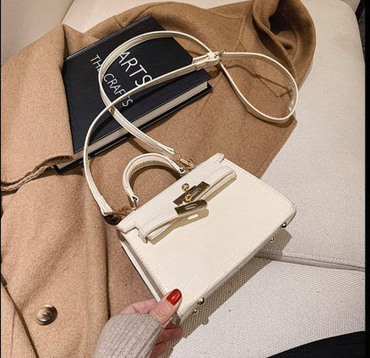 Minimalist Niche Handbag 2026 New Style Kelly Bag Mini Crocodile Pattern Handheld Trendy Crossbody Small
Shoulder Bag for Women