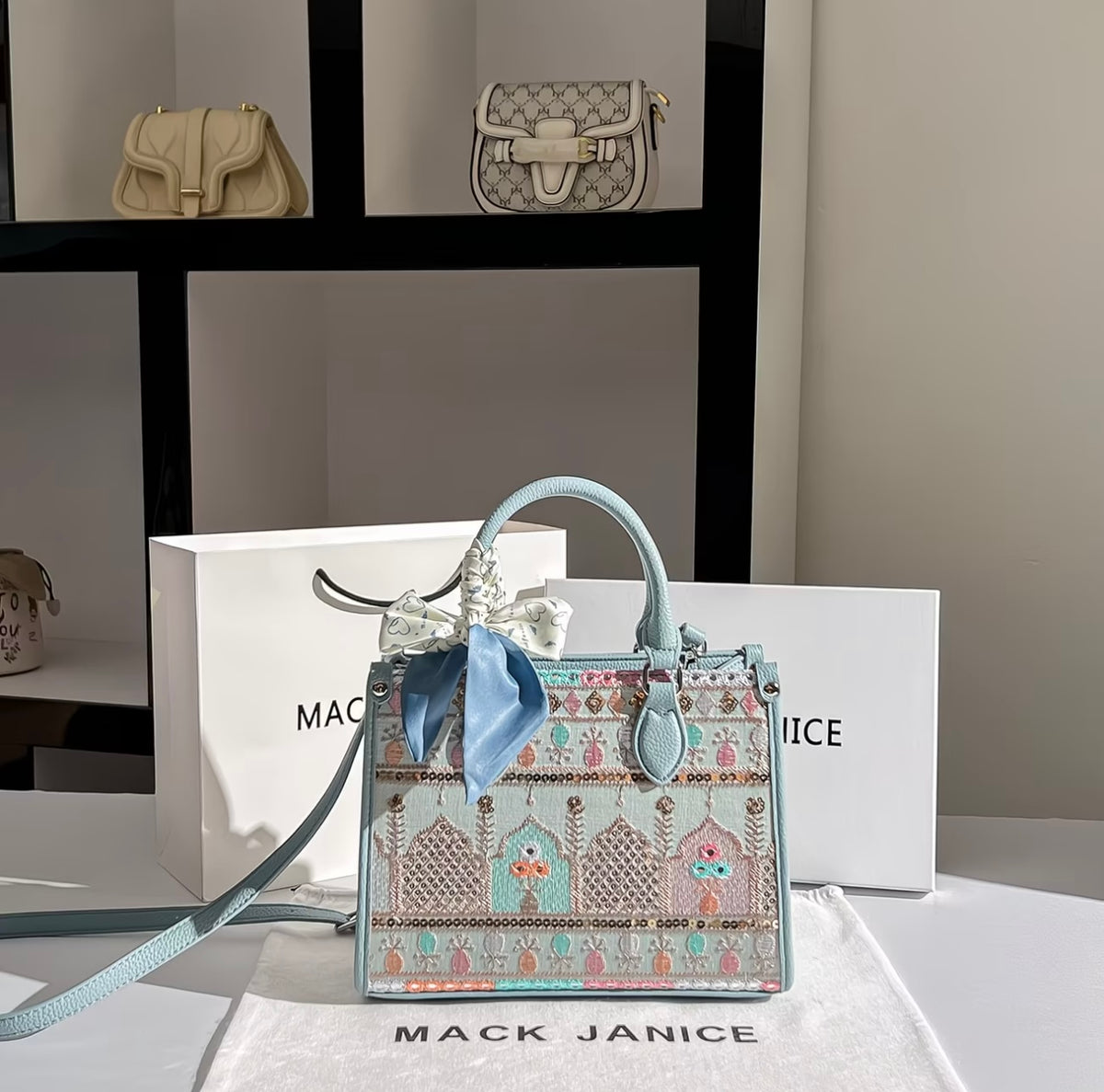 MackJanice Premium Large-Capacity Tote Bag for Women, 2026 New Niche Embroidered Handbag with Crossbody Strap 💎