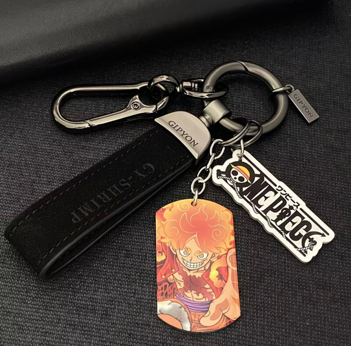 One Piece Merchandise - Luffy, Zoro, Ace Wanted Poster Titanium Steel Military Badge Keychain Pendant for Men & Women Car Keys