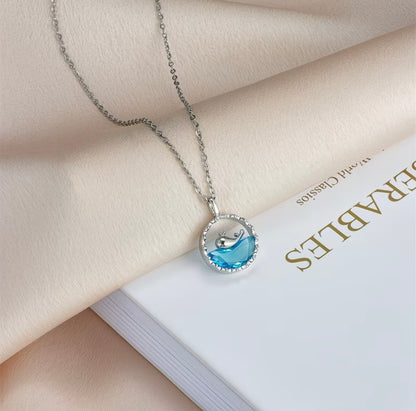 Whale-themed Unique Design, Elegant Iridescent Blue Ocean Collarbone Chain from the Marine Series 🌊🐬