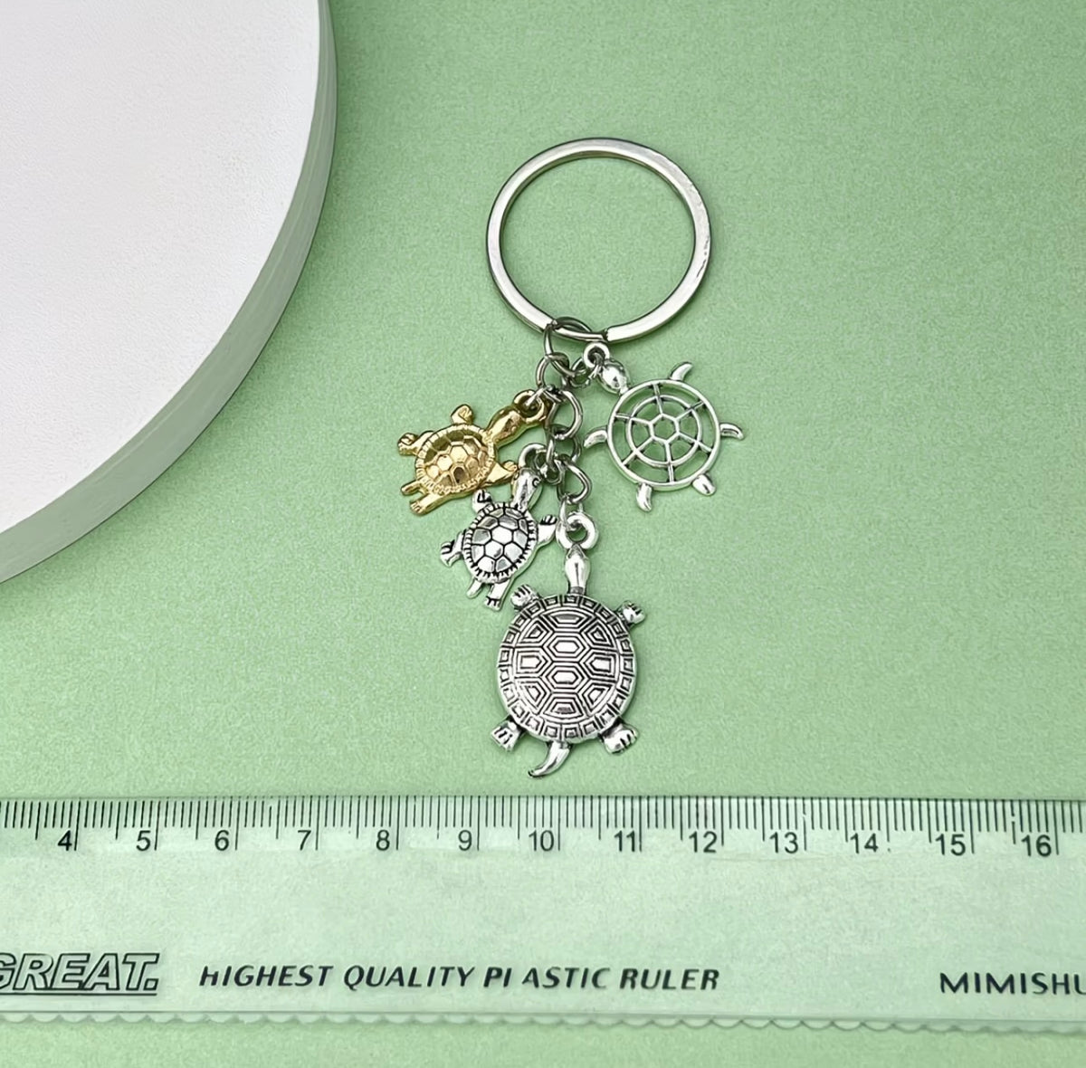 Creative Alloy Ocean Turtle Pendant Keychain 🐢