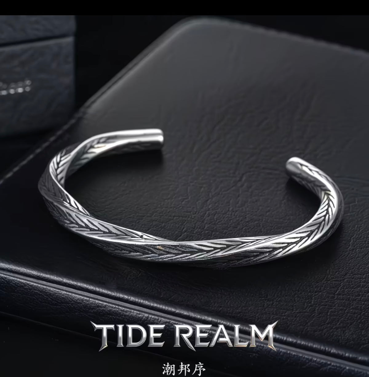 ChaoBang Stainless Steel Retro Möbius Bracelet for Men