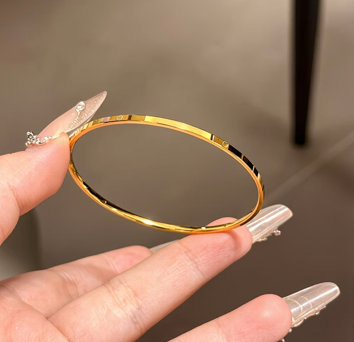 Titanium Steel Non-Fading Lifetimes Glossy Closed-End Bracelet ⭐️