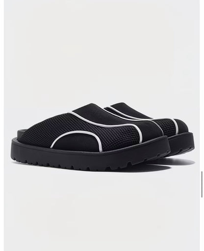 Slip-On Mules for Outdoor
Wear, Thick-Soled Closed-Toe Loafers, Easy-to-Wear Unisex Summer Shoes
